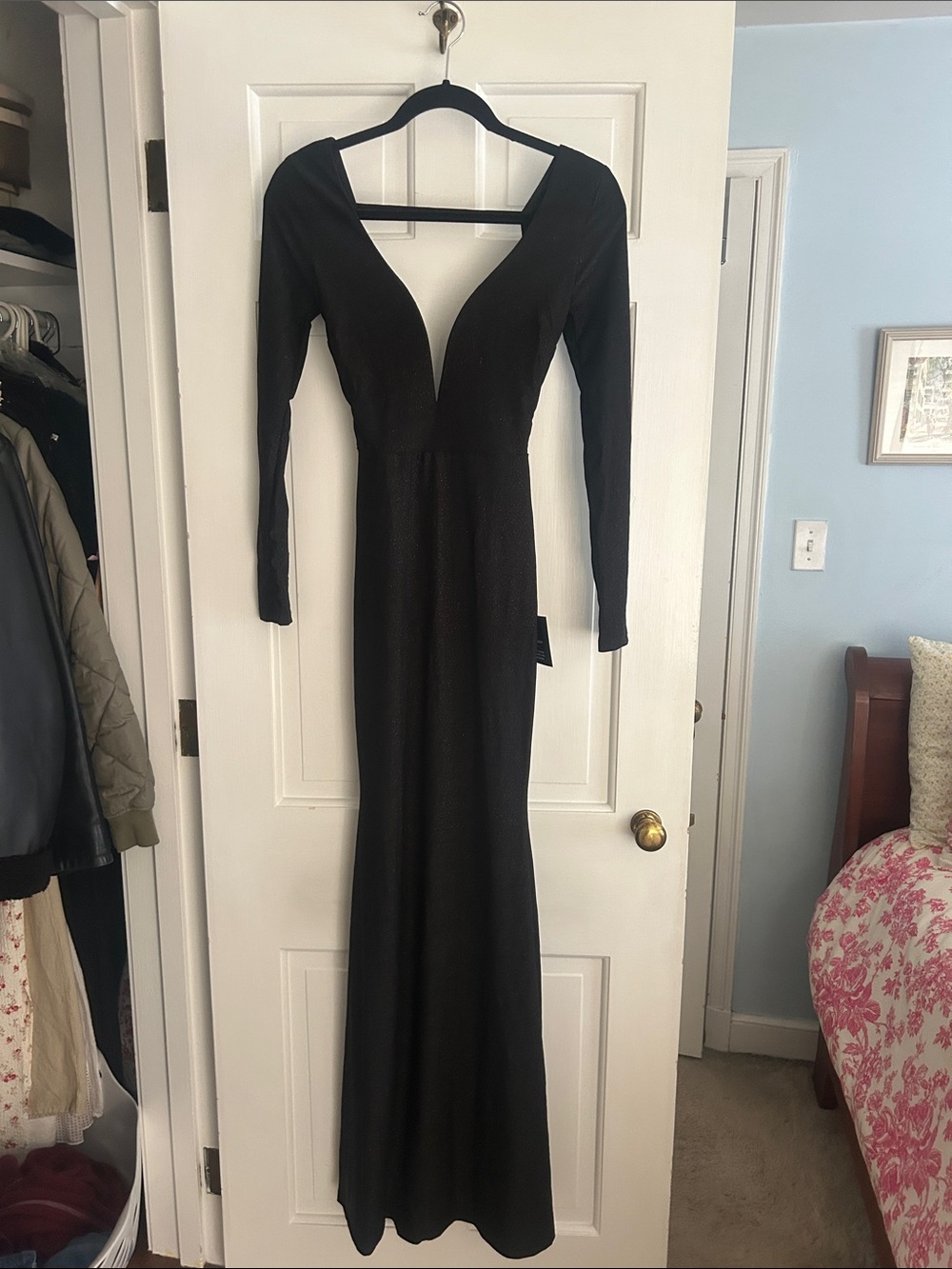 Lulu's Black Long-Sleeve Deep V Evening Gown